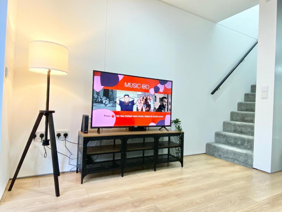 Casa de Férias Large Townhouse 5 Beds With Two Parking Spaces - Centre Manchester