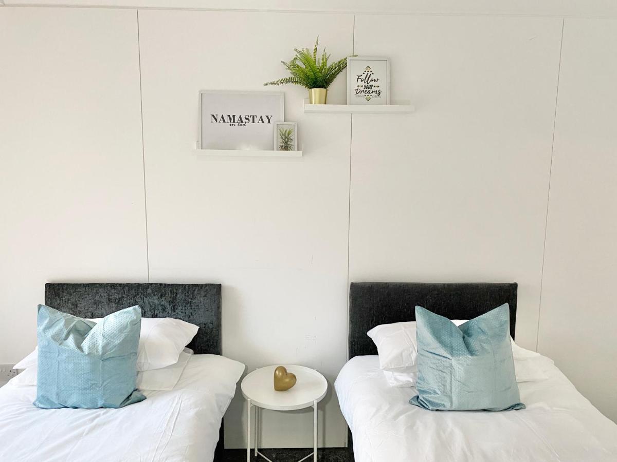 Large Townhouse 5 Beds With Two Parking Spaces - Centre Casa de Férias